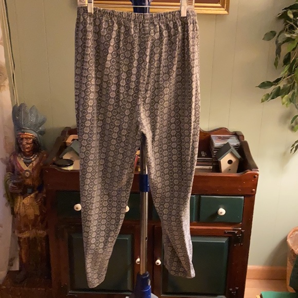 Fashion Formulas leggings style pants 1X - Picture 2 of 5